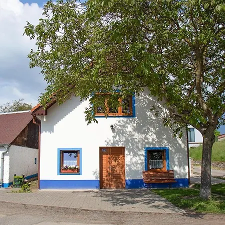 Apartman Na Vinarske Stezce Velke Bilovice Exterior photo